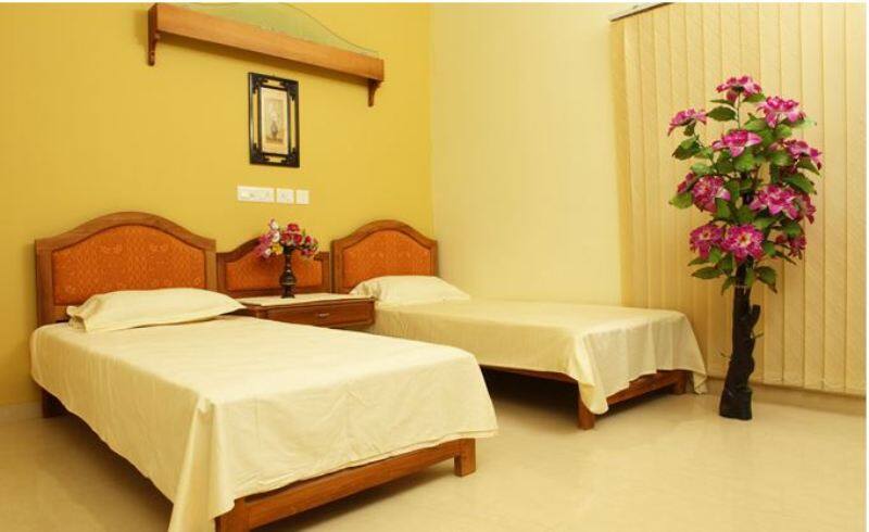 Orient Glory-Marine Drive, Kochi 5